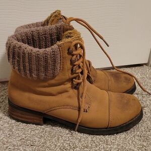 Steve Madden Tan Combat Boots with Knit Cuff - SZ 39/8.5